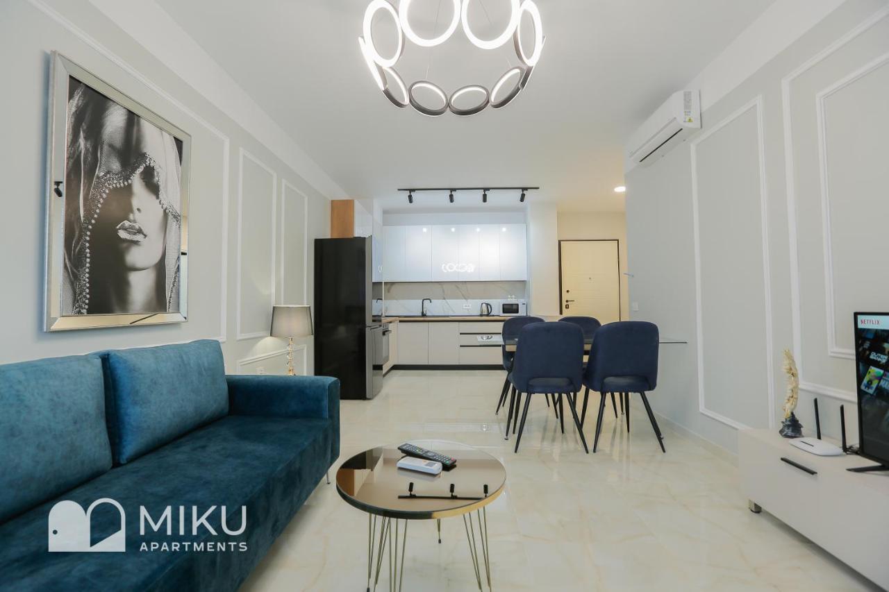 Miku Apartment - Vibrant 1Bd Apartment At Olympic Residence Tiranë Ngoại thất bức ảnh