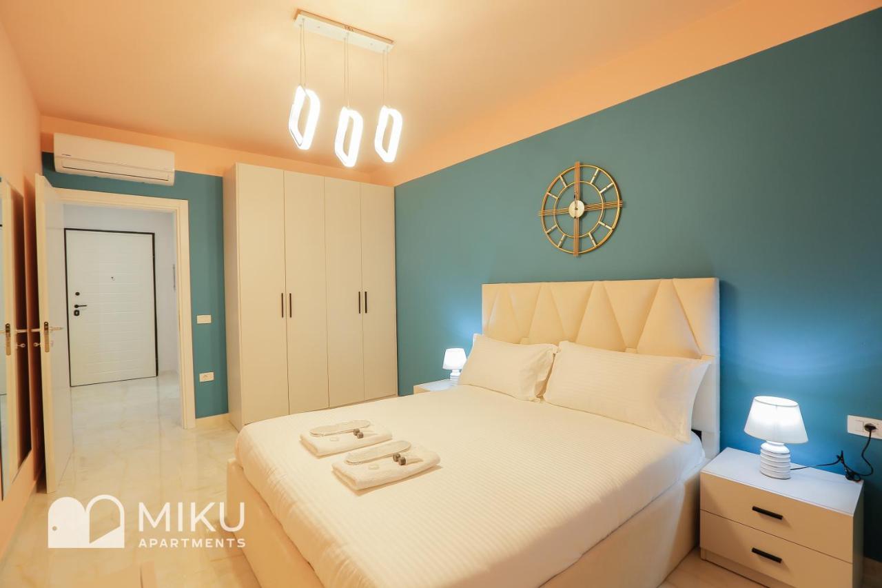 Miku Apartment - Vibrant 1Bd Apartment At Olympic Residence Tiranë Ngoại thất bức ảnh